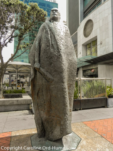 Maori Figure in a Kaitaka Cloak A Maori Figure in a Kaitaka Cloak, Sculptured by Molly Macalister, Auckland New Zealand