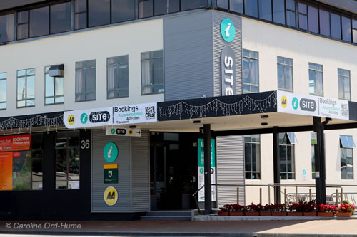 Hokitika i-SITE Visitor Information Centre Hokitika i-SITE Visitor Information Centre on Weld Street, Hokitika, New Zealand