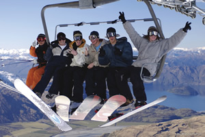 Lake Wanaka Skiing / Snowboarding - Photo by Lake Wanaka Tourism