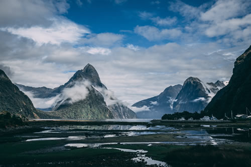 Milford Sound Fiord and Mountains, Fiordland, Southland, South Island, New Zealand
