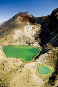 Emerald Lakes, explosion craters that have filled with mineral-rich water running down from the Red Crater thermal area. Photographer: Destination Lake Taupo